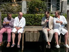 Una scena di "Lavoreremo da grandi" di Antonio Albanese