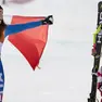 Sofia Goggia festeggia per l'oro nella discesa femminile di sci alpino con Lindsey Vonn, USA. Giochi olimpici invernali 2018, Corea