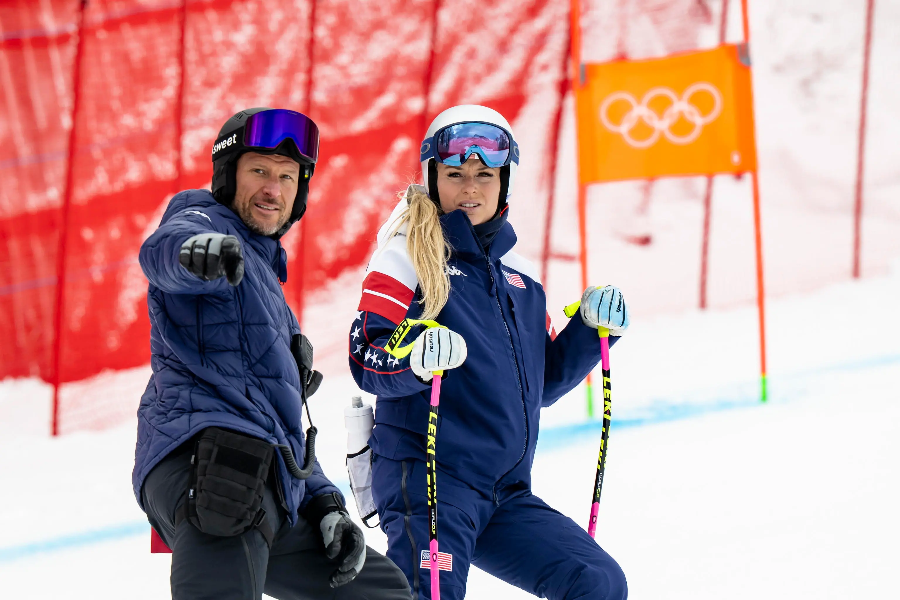 Lindsey Vonn durante le prove della discesa libera a Cortina con il suo allenatore Aksel Lund Svindal