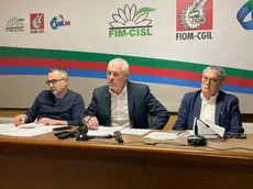 I segretari generali di Fim Fiom e Uilm, Ferdinando Uliano, Michele De Palma e Rocco Palombella
