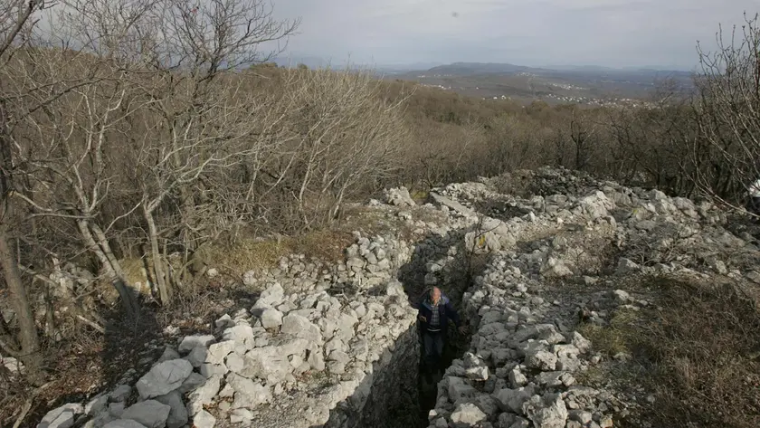Una trincea sul monte Hermada