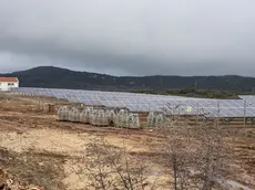 Il parco fotovoltaico in fase di completamento a Orlez, sull’isola di Cherso
