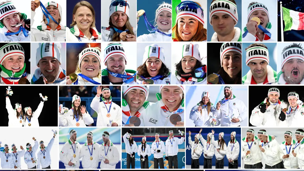 Alcuni degli atleti della spedizione azzurra che tornano dai Giochi olimpici di Milano Cortina con una medaglia al collo