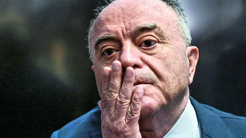 Nicola Gratteri, magistrato, è Procuratore della Repubblica presso il Tribunale di Napoli