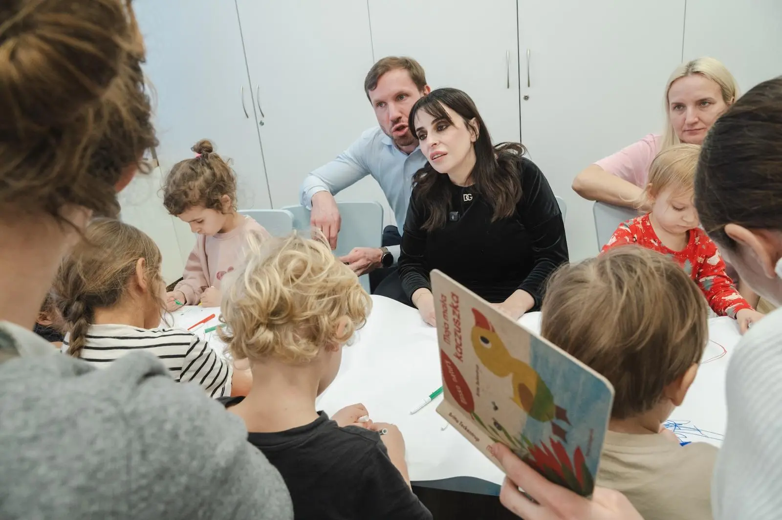 Marinella Senatore durante il worshop a Varsavia