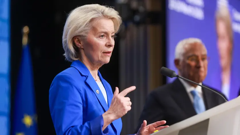 La presidente della Commissione europea Ursula von der Leyen