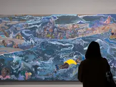 L'opera Raft (II) di Michael Armitage allestita a Palazzo Grassi (foto Interpress/Marta Buso)