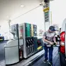 Una stazione di servizio: i prezzi dei carburanti sono alle stelle