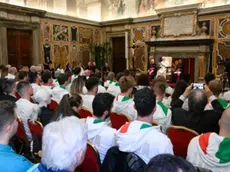 L'incontro tra il Papa e gli atleti olimpici e paralimpici (foto Vatican Media)