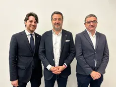 Da sinistra: Alberto Stefani, Matteo Salvini, Maurizio Fugatti
