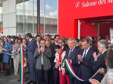 Taglio del nastro per l'edizione numero 64 del Salone del Mobile a Milano