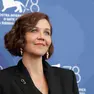 Maggie Gyllenhaal presiederà la Giuria internazionale della Mostra del Cinema di Venezia 2026