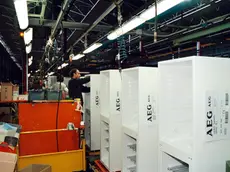 20020411 - SUSEGANA (TV) - POL: ZANUSSI: MARONI, GRAVE VOLANTINO FIOM, SINDACATO SI DISSOCI. Una immagine d'archivio dello stabilimento Electrolux Zanussi di Susegana.