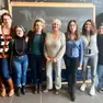 Lo staff di ricercatrici guidate dalla direttrice del Laboratorio di Neuroscienze Raffaella Rumiati (al centro)