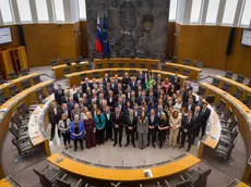 Gli eletti dell'assemblea nazionale slovena (foto Dz.Rs.)