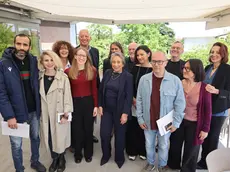 Foto di gruppo per la cerimonia finale della decima edizione del Premio Goffredo Parise per il Reportage