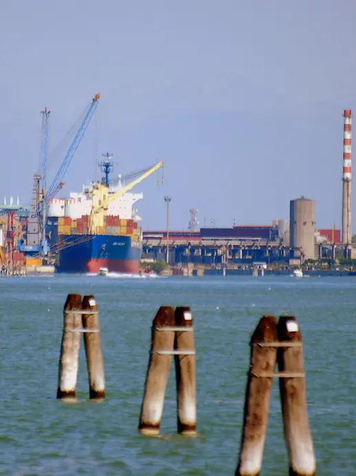 Tratto finale del Canale dei Petroli (Malamocco-Marghera)