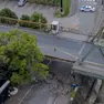 Un’immagine dall’alto del ponte crollato tra Croazia e Bosnia (da Dnevnik.hr)