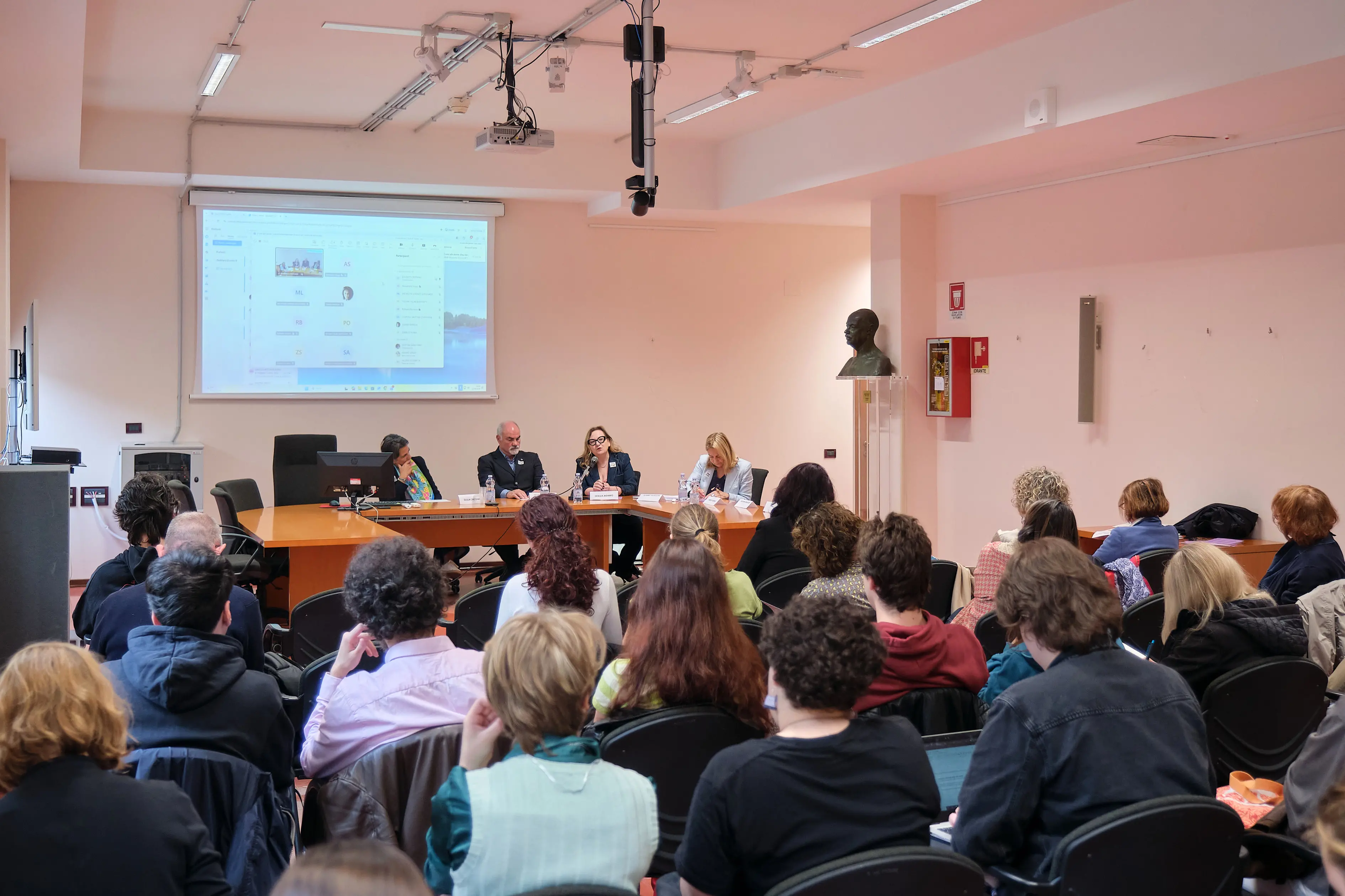 Il convegno sul primo voto alle donne organizzato il 12 maggio all'Università di Trieste. Foto Silvano