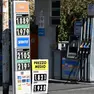 Prezzi alle stelle al distributore di carburante