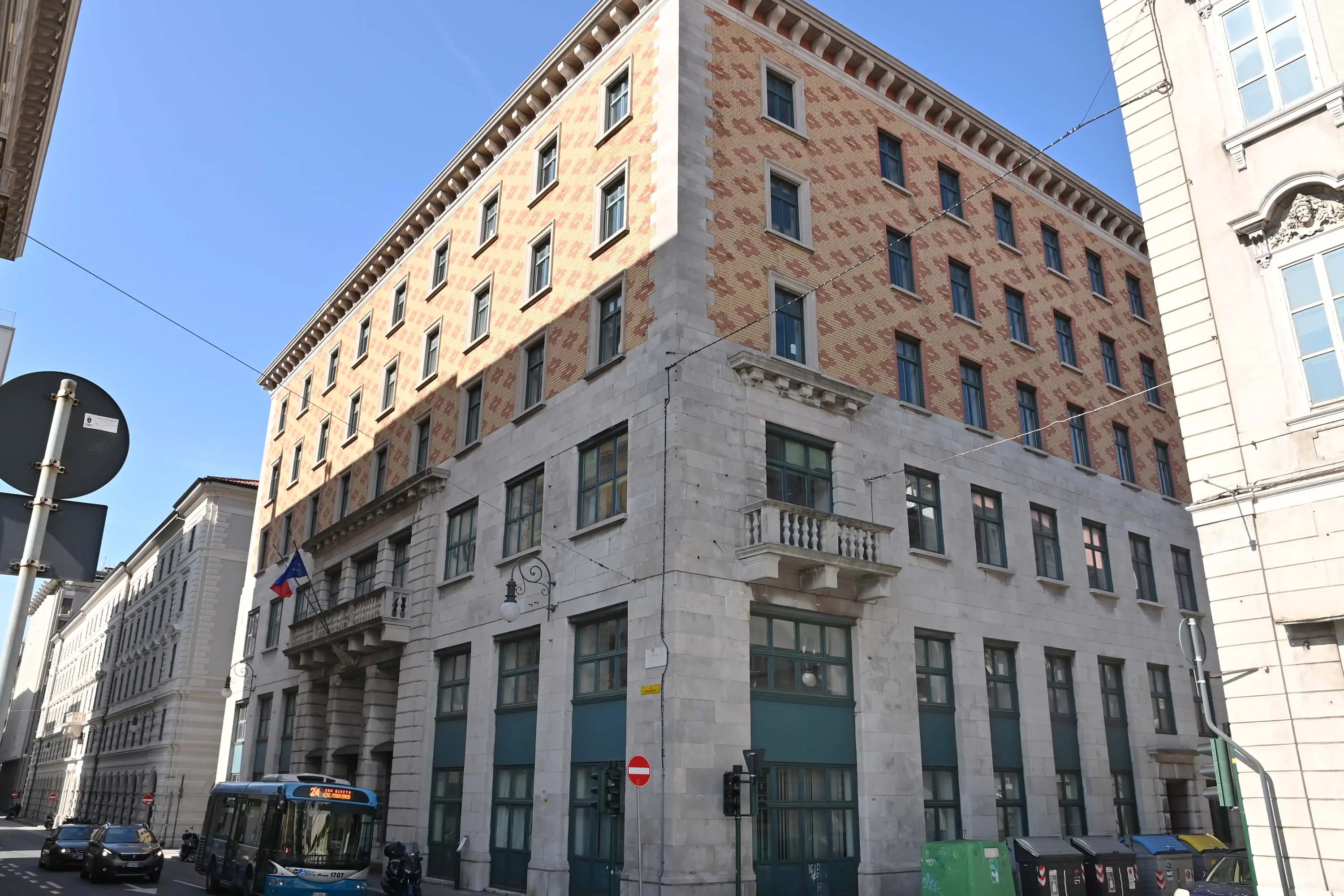 La sede della Sslmit in via Filzi a Trieste