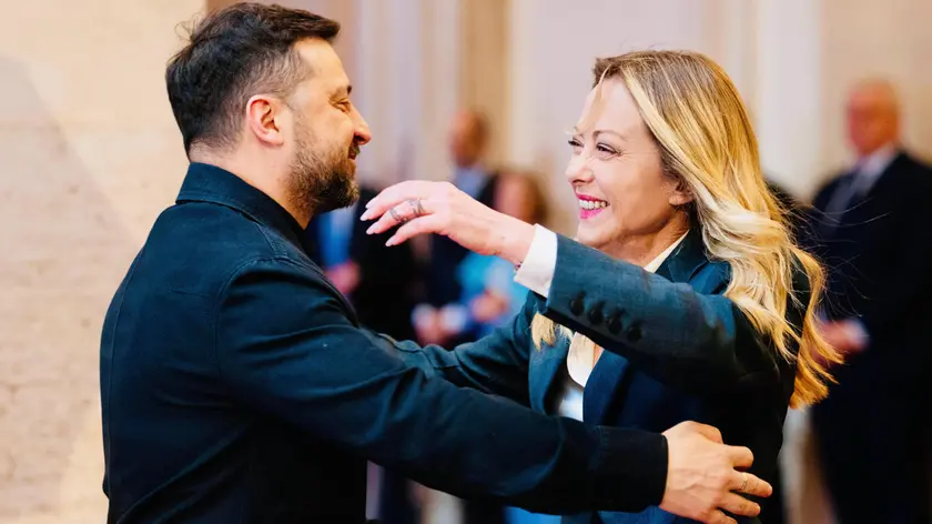 Giorgia Meloni e Volodymir Zelensky (foto Ansa)