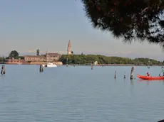 Una panoramica sull'isola di Poveglia, nella laguna a sud di Venezia