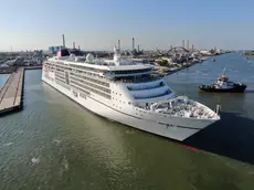 Una nave da crociera al Terminal di Fusina