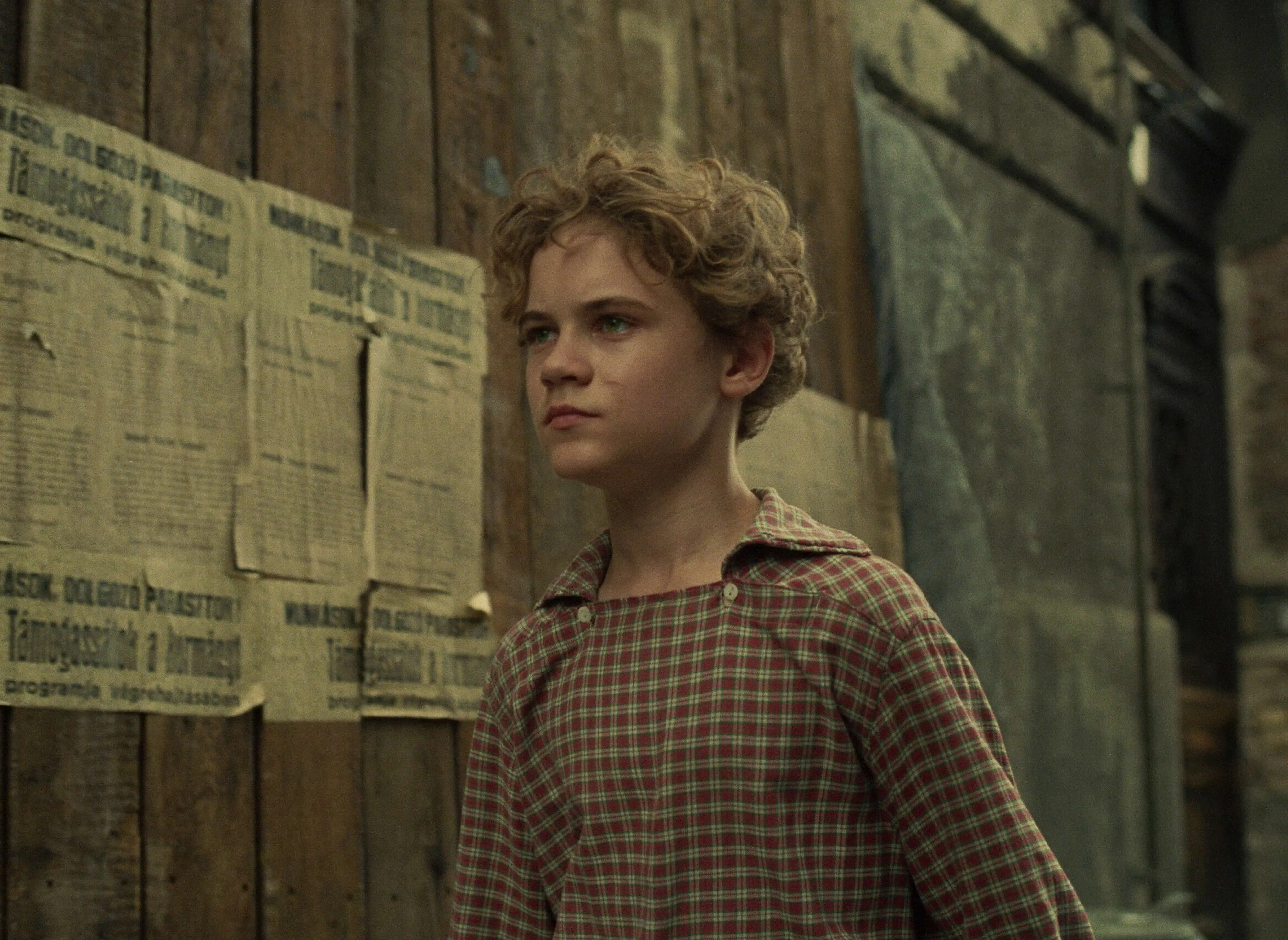 Un fotogramma del film "Orfano"
