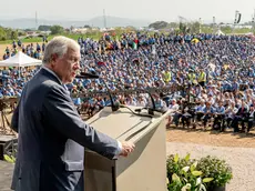 Il ministro Tajani interviene a un raduno di capi Agesci