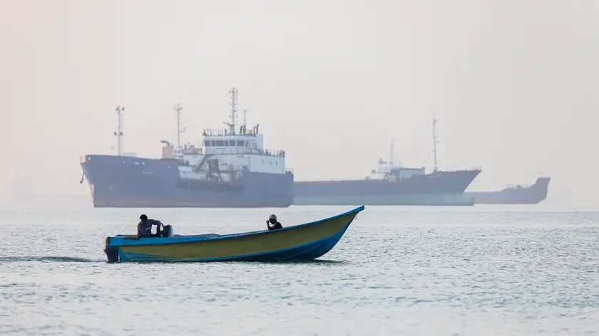 Una imbarcazione sullo stretto di Hormuz