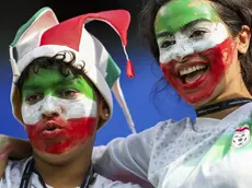 Tifosi allo stadio per la sfida tra Iran e Nuova Zelanda