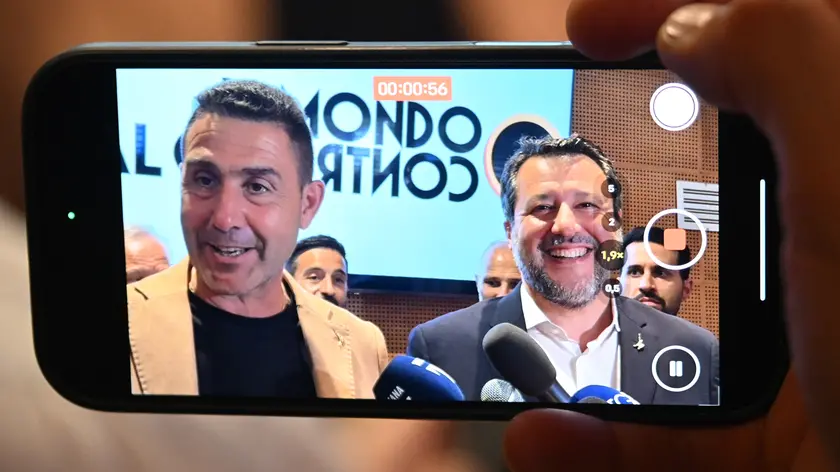 Maggio 2025, la cena di "un mondo al contrario" con Vannacci e Salvin: altri tempii