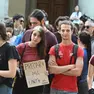 Una manifestazione di giovani precari