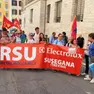 Manifestazione dei lavoratori Electrolux davanti al ministero a Roma