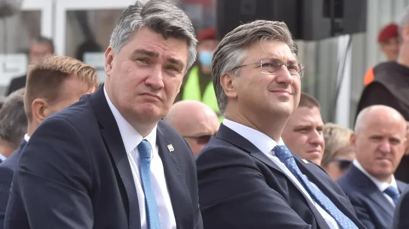 Il presidente Milanović e il premier Plenković (foto Večernji list)