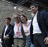 Da sinistra, Giuseppe Conte, Angelo Bonelli, Elly Schlein e Nicola Fratoianni durante una manifestazione del campo largo in piazza del Gesù, a Napoli.