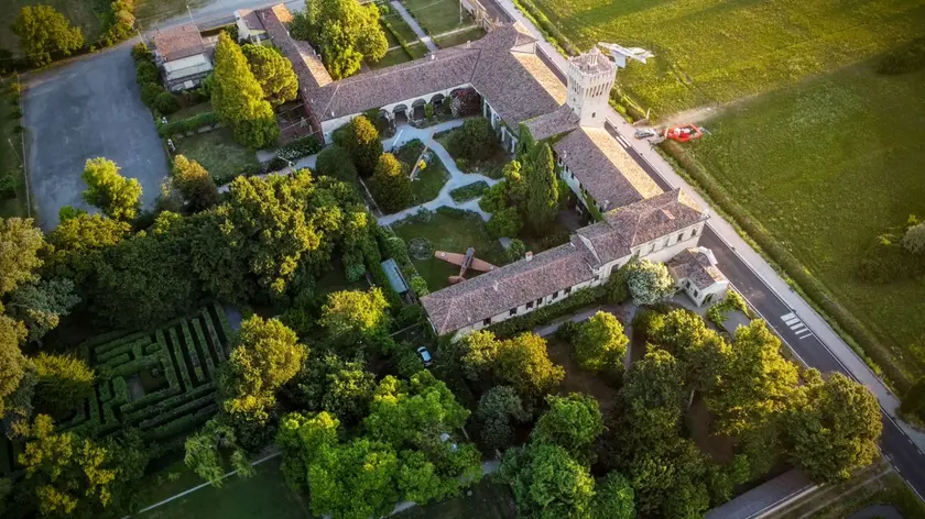 Veduta aerea del Castello di San Pelagio