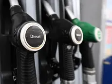 Una pompa di rifornimento di carburante