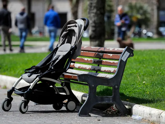 Sempre meno figli: guerre e clima fanno paura