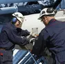 Operai in una raffineria (foto Agf)