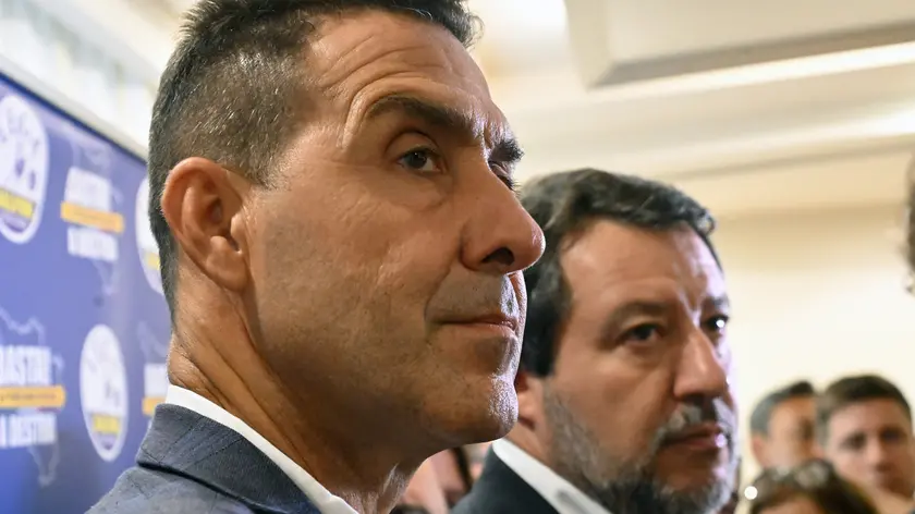 Roberto Vannacci e Matteo Salvini lo scorso settembre a Firenze (foto Agf)