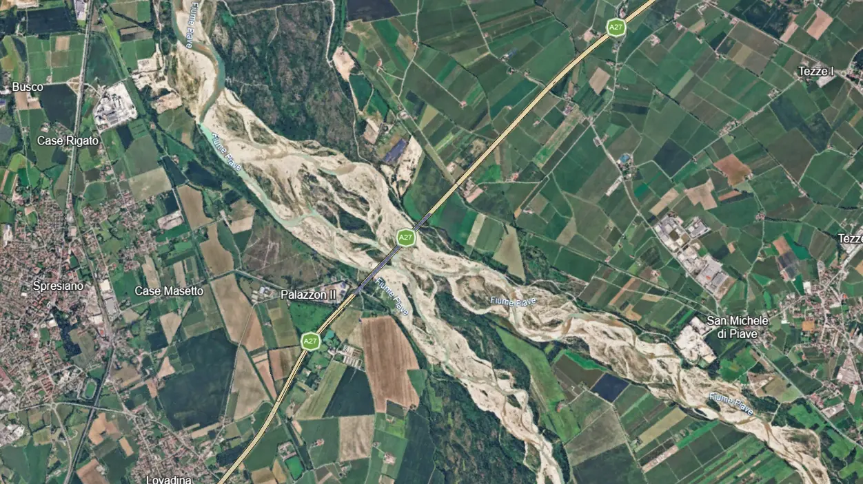 il Piave tra San Michele e Ponte della Priula, nel Trevigiano