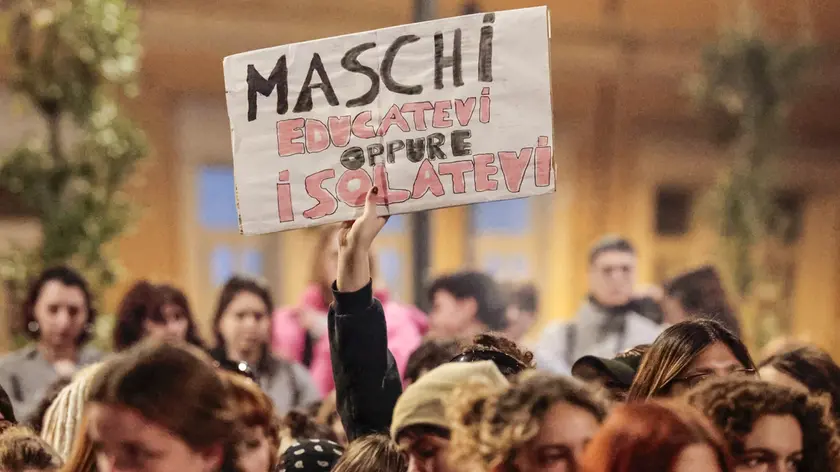 Una manifestazione per rendere omaggio a Ilaria Sula, vittima di Femminicidio (2025)