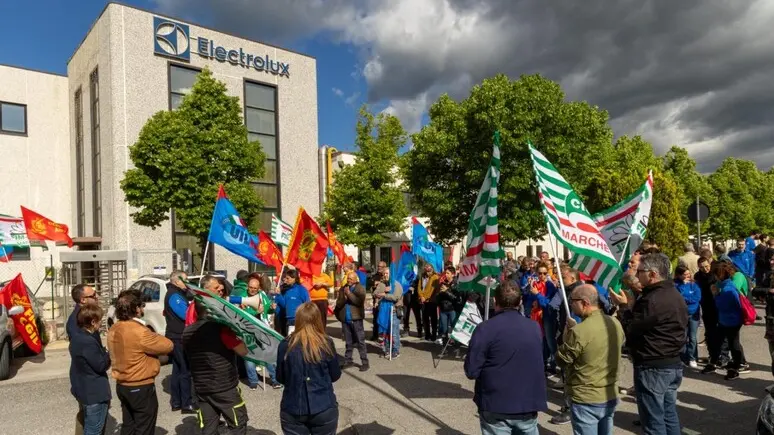 Electrolux Susegana, 420 esuberi per aumentare la produttività