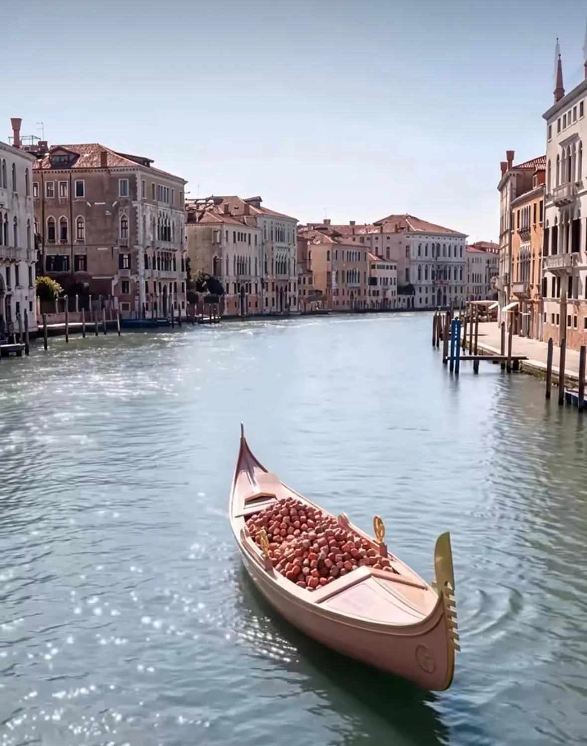 La gondola virtuale di Armani