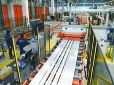 Lavorazione dell'alluminio all'Aps di Mariano del Friuli