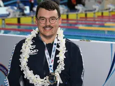 Il sorriso di Francesco Bettella dopo la medaglia d'oro nei 50 dorso S1 conquistato agli ultimi Europei in Turchia
