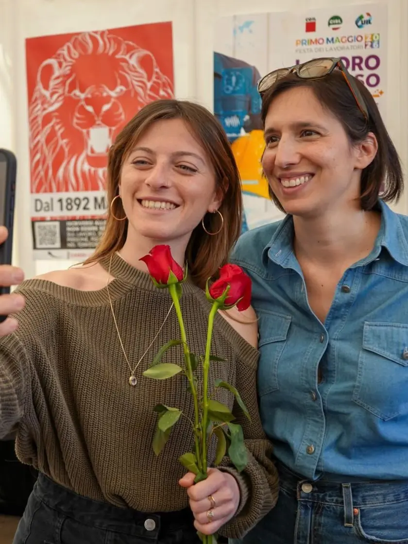 Virginia Libero con la segretaria del Partito Democratico