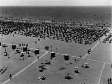 La spiaggia di Bibione negli anni Settanta